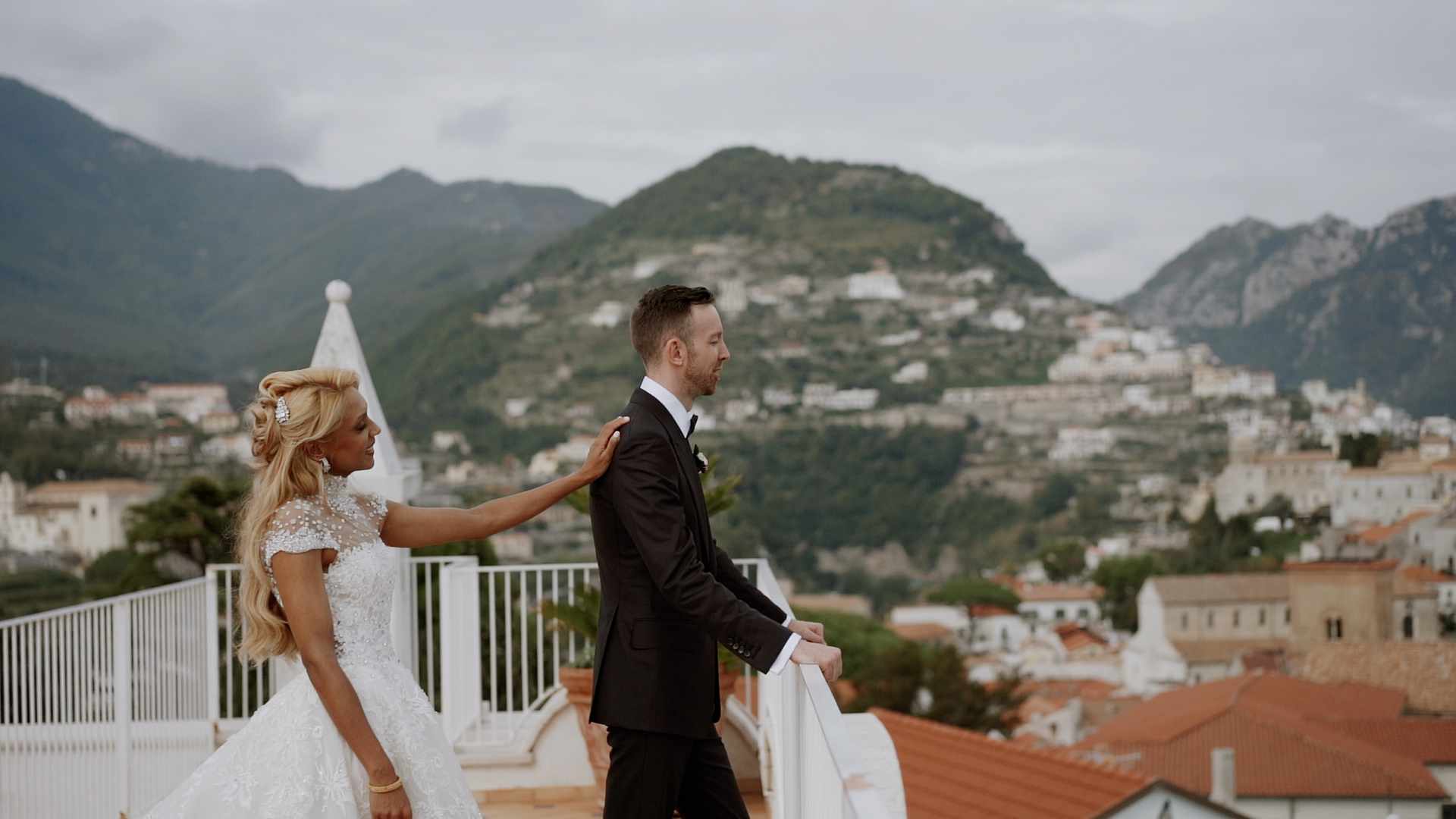 | Brett and Harshani | Villa Eva