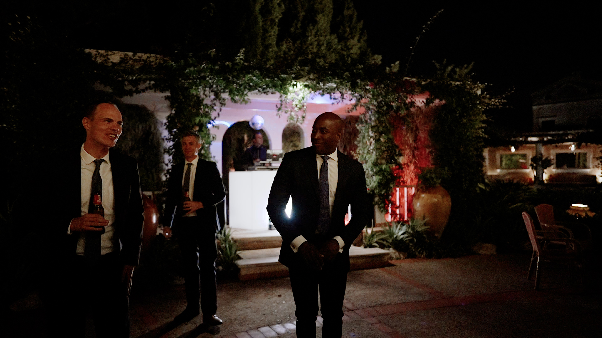 | Brett and Harshani | Villa Eva