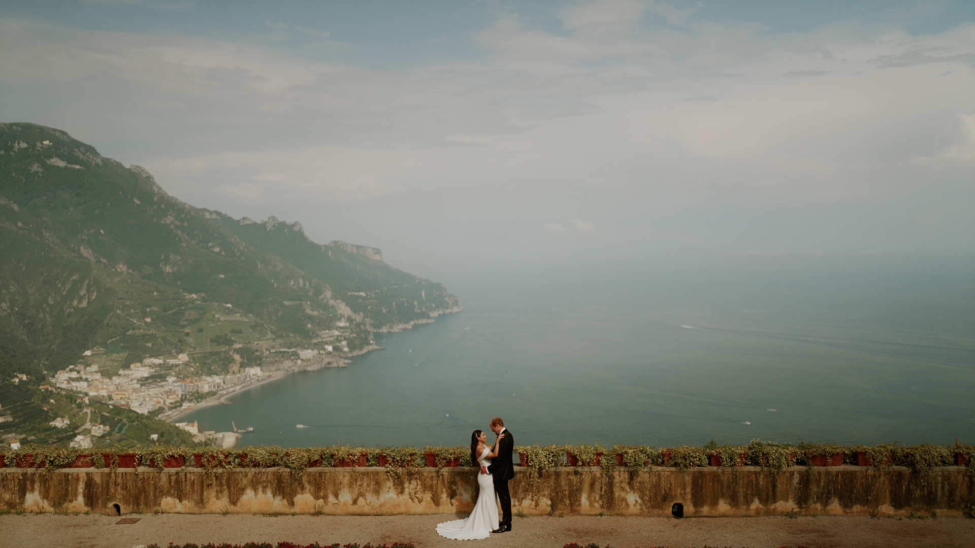 Miles and Desire || Destination Wedding in Ravello || VILLA EVA